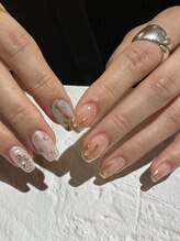 アヤネイルズ アンド アイラッシュ(AYA NAILZ.＆Eyelash)/アシンメトリーデザイン♪