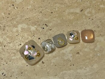 ネイルアンドアイラッシュサロン ミッタ(Mitta)/¥8900-