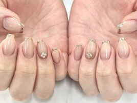 ガラスフレンチネイル