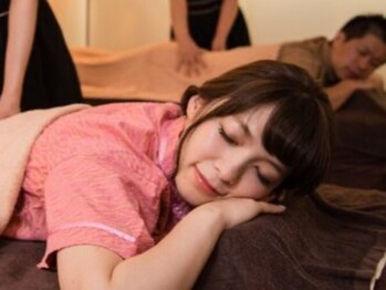 金指足湯館の写真/極上オールハンドで全身リセット！全身の巡りを整え、不調知らずの身体へ。心も体もときほぐす極上ケア♪