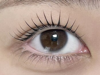 シン(sin)/まつげパーマ