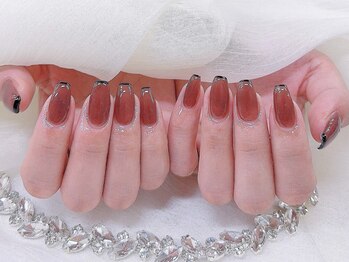 チップ長さだしラメフレンチ