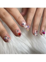 イルネイル バイ ルアナ(001..Nail by Luana.)/ストーンネイル
