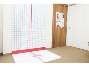 アクア治療院 伏古/2.姿勢写真撮影