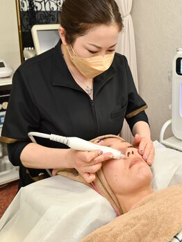 リラックスアンドビューティ(Relax&Beauty)/他店と段違いの毛穴美容液!