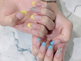 【スカルプ】Vフレンチ