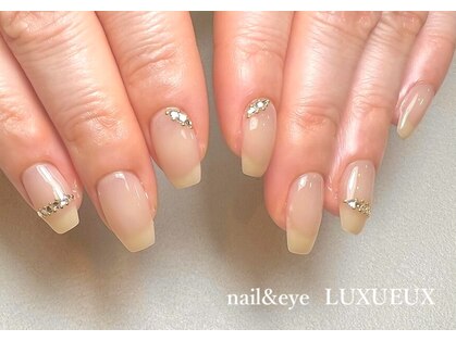 ネイルアンドアイラッシュ ルクソー ホテル日航福岡店(Nail&Eyelash LUXUEUX.)の写真