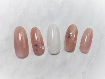 エミリア(Emilia)/定額◆¥6600コース　色替えOK