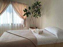 SALON　IVY.【サロン アイビー】の雰囲気（光が差し込むナチュラルな雰囲気です）