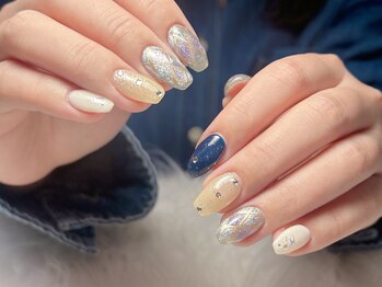 ミキネイルサロン(MiKi Nail Salon)/手描きアートデザイン