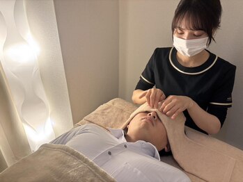 リフレナ 新宿(Refrena)の写真/眠れるほど心地よく、それでいて確かな変化を。目の周囲の筋肉・血流を整え、眼精疲労~脳疲労までリリース