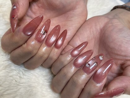 キューセブンネイルラウンジ ららぽーと立川立飛店(Q7 NailLounge)の写真