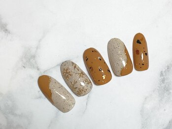 ネイルアンドアイラッシュサロン ミッタ(Mitta)/￥8900-