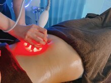 ル ボヌール/吸って、揉んで、EMS 