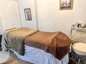 アイブロウ・まつ毛パーマ Libraの写真/骨格・筋肉・表情の動きまで見極めたアイブロウデザインで、“描かなくても整う眉”へ。