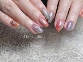 ふんわりカラフルネイル