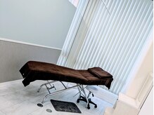 オカオビューティー 枚方市駅前南口店(okao beauty)の雰囲気（半個室でリラックスできます☆ブライダルもご相談ください♪）