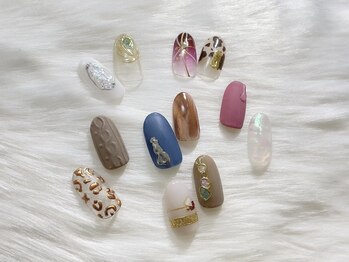 モンスリーネイル 足立青井店(Mon sourire nail)の写真/周りと差のつく自分だけのネイルが叶う♪シンプル系～華やか系まで対応可能◎初めての方もお気軽にどうぞ☆