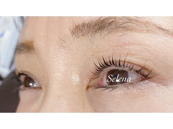 セレーナ(Selena)/パリジェンヌラッシュリフト