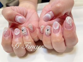 クリア感が涼しげ♪波ネイル