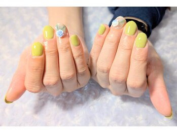 リ イノ ネイル ダツモウ(Re:ino)/ガーリーピスタチオ♪