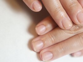 自爪育成/柳津ネイルサロン