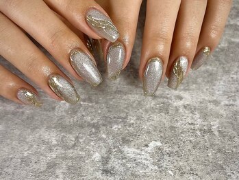 ネイル マックスケリー 大阪梅田(MAXKELLY)/マグネットジェル入荷！