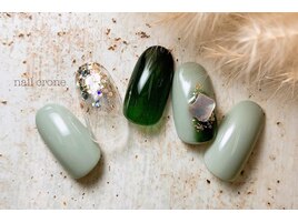 トレンドカラーグリーン