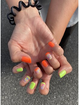 アールドットジーネイル(R.G NAIL)/