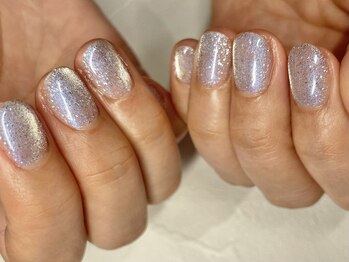 ワイエヌユー(Y.NU)/マグネット