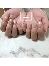 エリー(ellie)/ワンカラー＋ストーンパーツ