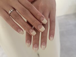 フレンチネイル　パラジェル