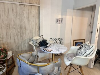 アイブロウ・まつ毛パーマ Libraの写真/忙しい毎日から少し離れて、自分を整える贅沢な時間を。お一人おひとりに合わせたご提案をいたします。