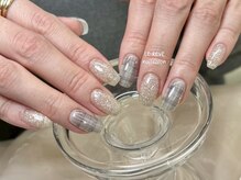 ルレーブ(LE REVE)/チェックネイル×フラッシュ