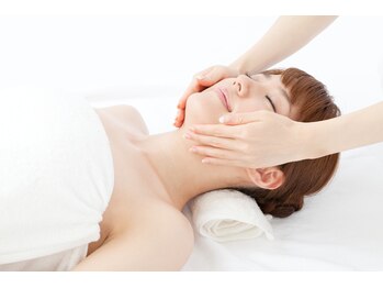 リヘッド(Re.head)/ハイパーフェイシャルで小顔に♪