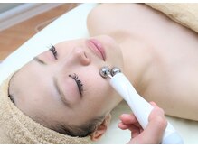 フェイシャル専門サロン ベイリーフ/EMS