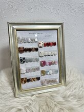 リトルムーン(Little moon)/11月〔foot〕monthly design2