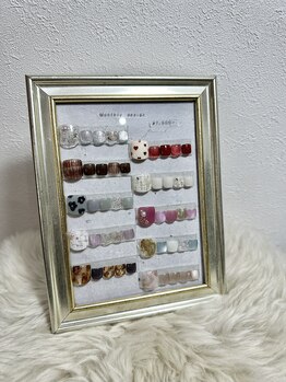 リトルムーン(Little moon)/11月〔foot〕monthly design2