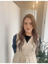 ドゥヴニールベル モイ(devenirbelle MOI)&nbsp;RINA 