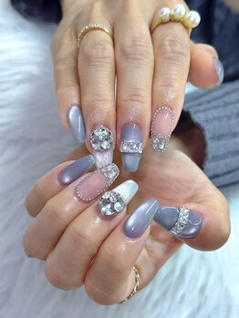 グロー ネイル(Glow Nail)/