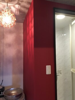 アディクト(Addict)/シャワー室完備♪