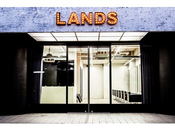 ミイン バイ ランズ(MIIN by lands)/店舗外観