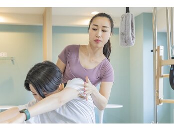 ジーンピラティスウメダ 梅田店(Gene Pilates Umeda)/肩こり改善特化コース！