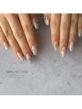 リアンスネイル ヴィヴィッド 岡山店(LianS nail ViViD)/ナチュラル+パーツ