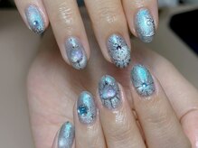 キーネイル 日本橋(Key nail)の雰囲気（繊細な輝きと宝石のようなデザインが魅力的なネイルアートです。）