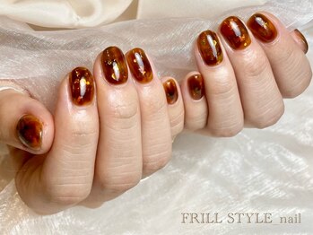 フリルスタイル(FRILL STYLE)の写真/思わず目を引く指先を演出する納得の技術力。綺麗が長続きするネイルを◎【お爪に優しいパラジェル使用】