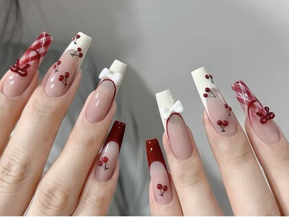 アイリナス(AILLYNAS)の写真