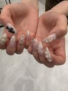 流行り詰め込みネイル