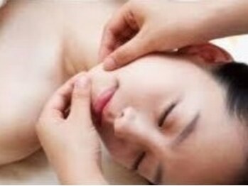 ナチュラルボディーカフェソラ(Natural Body Cafe SORA)の写真/新しいサロンを探している方へ”韓国式小顔専門サロン”立体小顔コルギ￥4000～整体とセットもオススメ◎