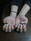 ぷっくりハートとゴールドドット